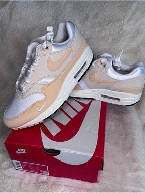 New in Box 👟 Women’s Nike Air Max 1